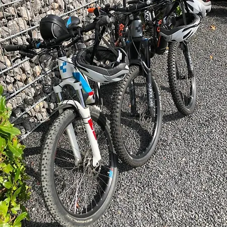 Lägenhet Schlossblick - 4 Sterne Sauna Pool Whirlpool Exklusiv Braunfels