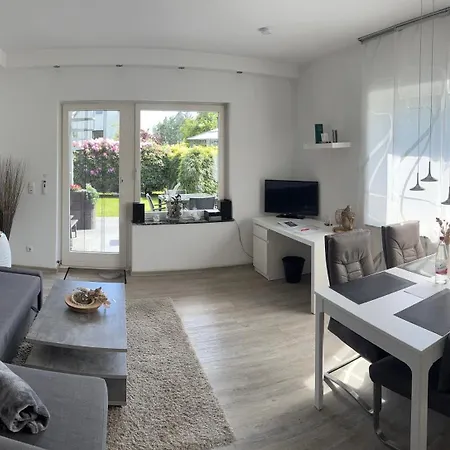 公寓 Schlossblick - 4 Sterne Sauna Pool Whirlpool Exklusiv *