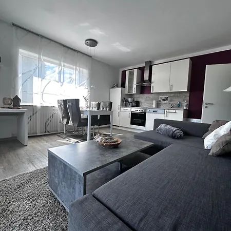 Lägenhet Schlossblick - 4 Sterne Sauna Pool Whirlpool Exklusiv *