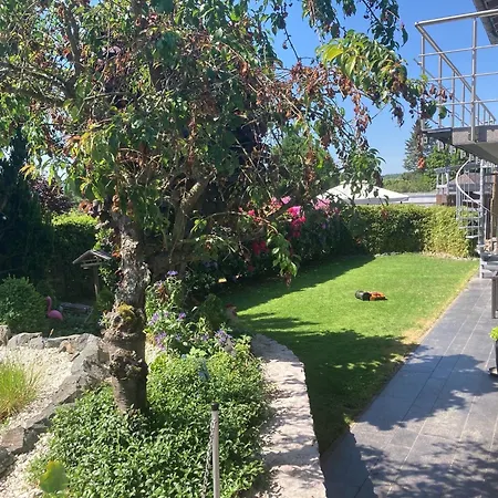 Schlossblick - 4 Sterne Sauna Pool Whirlpool Exklusiv Lägenhet