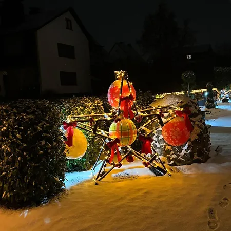 公寓 Schlossblick - 4 Sterne Sauna Pool Whirlpool Exklusiv 布劳恩费尔斯