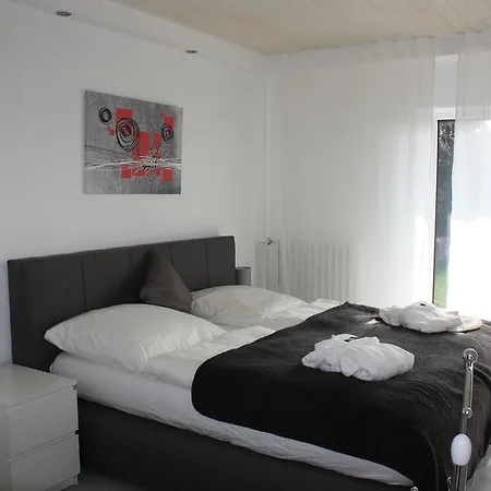 Lägenhet Schlossblick - 4 Sterne Sauna Pool Whirlpool Exklusiv