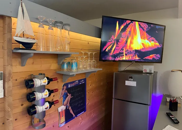 Schlossblick - 4 Sterne Sauna Pool Whirlpool Exklusiv Apartmán Braunfels