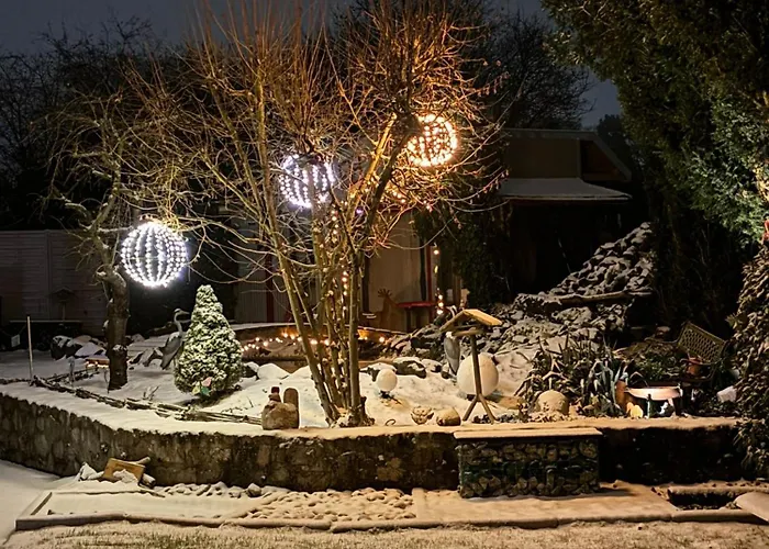 Schlossblick - 4 Sterne Sauna Pool Whirlpool Exklusiv *