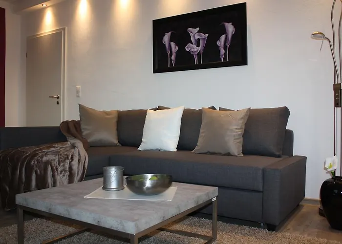 Schlossblick - 4 Sterne Sauna Pool Whirlpool Exklusiv * Braunfels